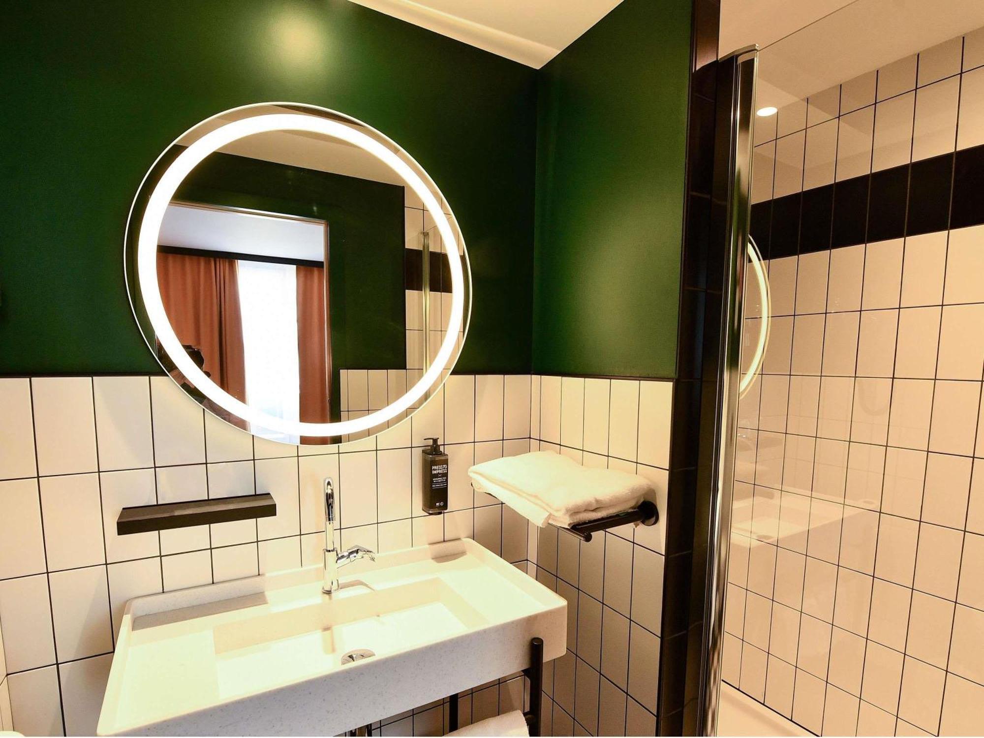 Superior Double Room,1704894404:JPEG